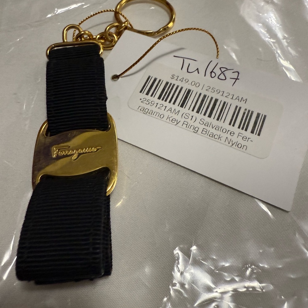 Salvatore Ferragamo Black and Gold Key Ring -Reposh/ Never Used